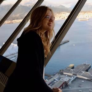 Meet your Posher, Anne